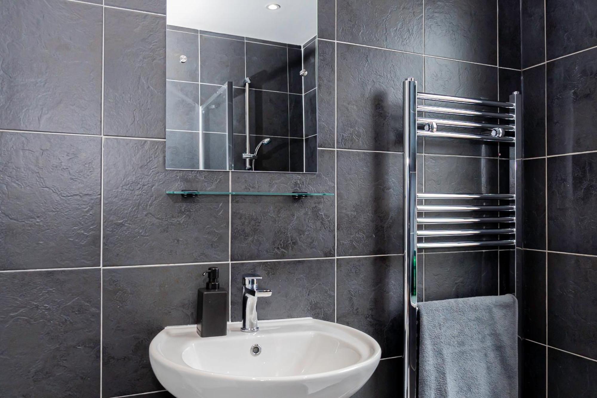 Shirley House 5, Guest House, Self Catering, Self Check In With Smart Locks, Use Of Fully Equipped Kitchen, Close To City Centre, Ideal For Longer Stays And Fawley Contractors Southampton Extérieur photo