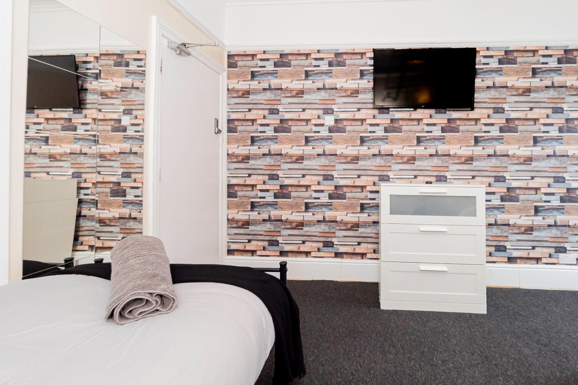 Shirley House 5, Guest House, Self Catering, Self Check In With Smart Locks, Use Of Fully Equipped Kitchen, Close To City Centre, Ideal For Longer Stays And Fawley Contractors Southampton Extérieur photo