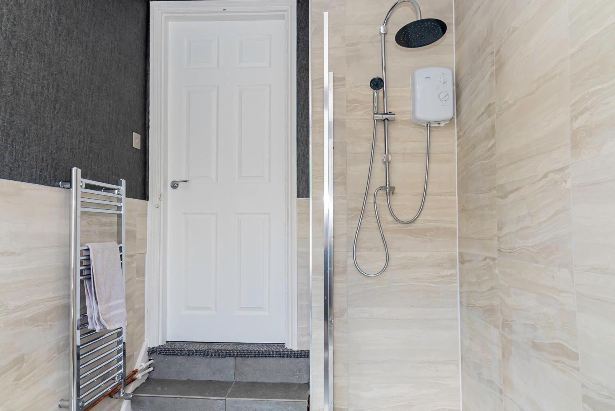 Shirley House 5, Guest House, Self Catering, Self Check In With Smart Locks, Use Of Fully Equipped Kitchen, Close To City Centre, Ideal For Longer Stays And Fawley Contractors Southampton Extérieur photo
