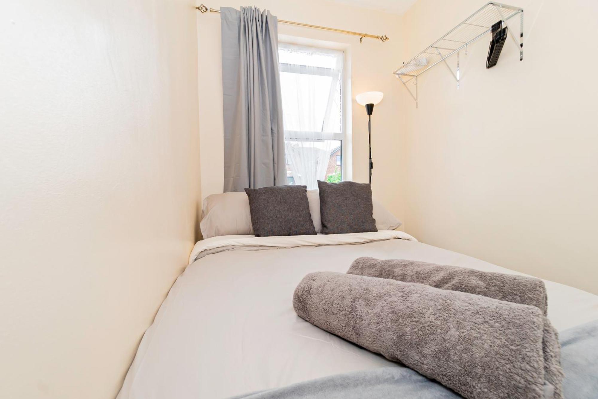 Shirley House 5, Guest House, Self Catering, Self Check In With Smart Locks, Use Of Fully Equipped Kitchen, Close To City Centre, Ideal For Longer Stays And Fawley Contractors Southampton Extérieur photo