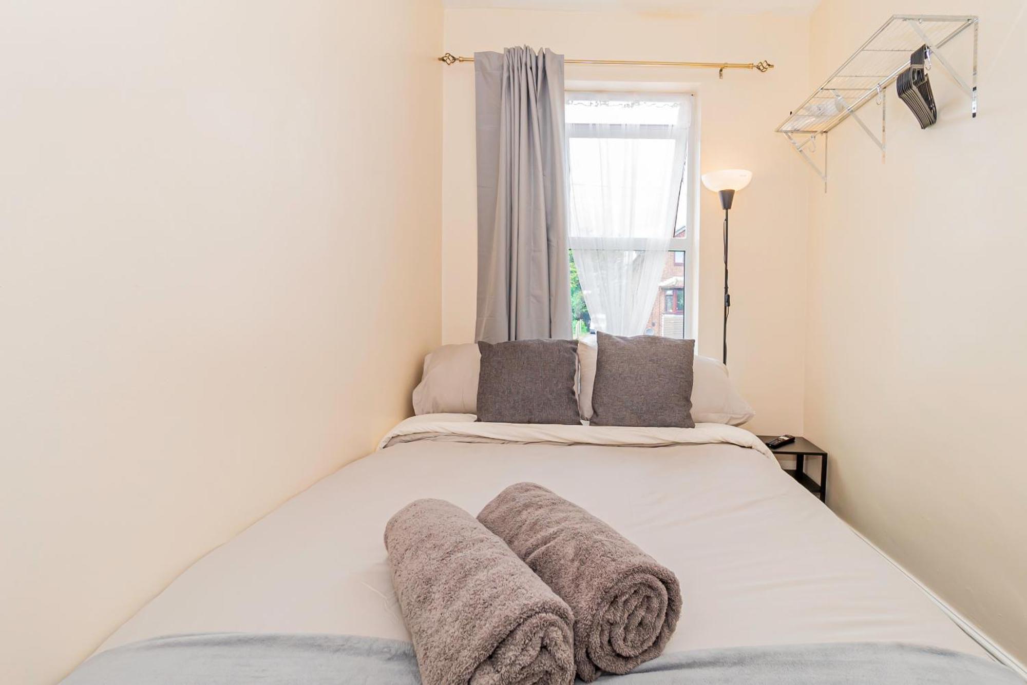 Shirley House 5, Guest House, Self Catering, Self Check In With Smart Locks, Use Of Fully Equipped Kitchen, Close To City Centre, Ideal For Longer Stays And Fawley Contractors Southampton Extérieur photo